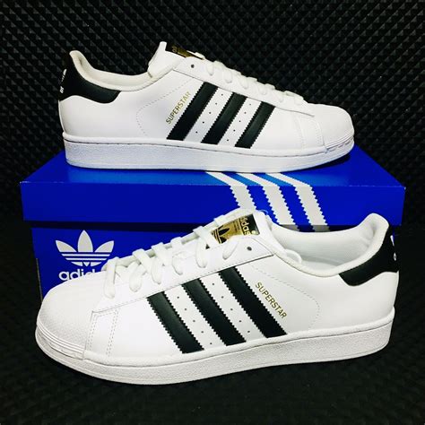 adidas frauen superstar schuhe|Adidas Superstar sneakers.